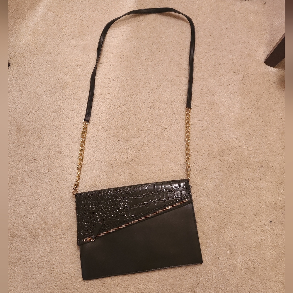 Black Crossbody Purse Clutch with Removable Gold chain and Snake skin details